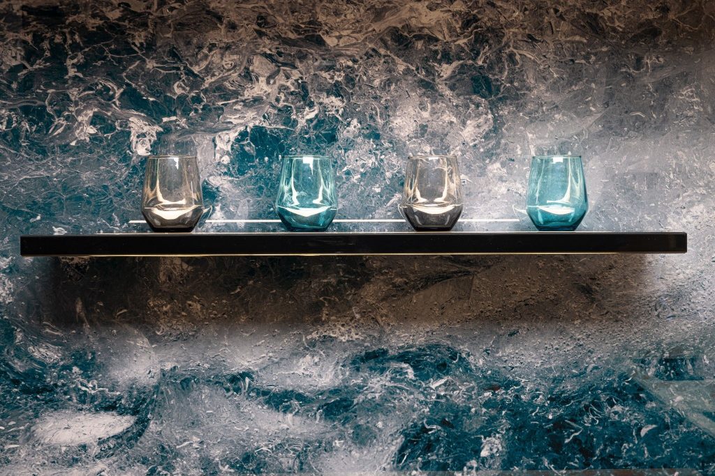 Sea-scape-4-1024x683 This is an example of using art-printed glass to make a beautiful seascape glass splashback.